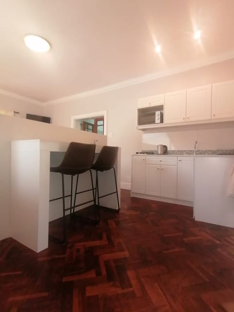 Deluxe Double Room, Patio, Garden View | Private kitchen