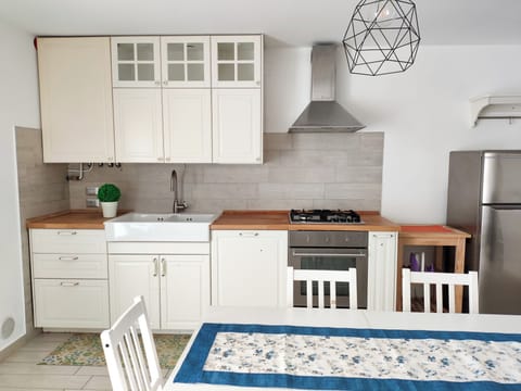 Apartment | Private kitchen | Coffee/tea maker