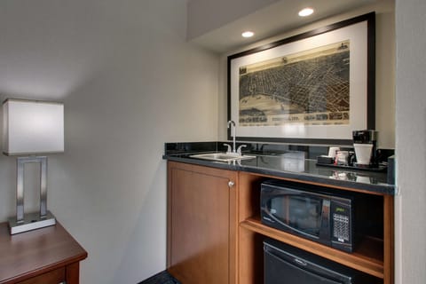 Suite, 1 King Bed with Sofa bed (UpFloor,Oversized,Sofa Sleeper,2Rooms) | Desk, blackout drapes, iron/ironing board, free cribs/infant beds