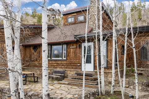 Cabin, 4 Bedrooms | Exterior