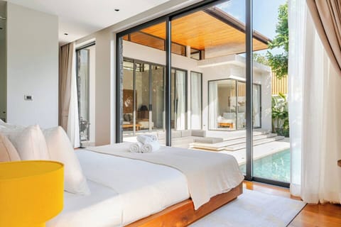 Villa | Individually furnished, iron/ironing board, free WiFi, bed sheets