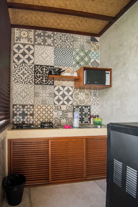 Romantic Villa, 1 Bedroom, Pool View | Private kitchen | Fridge, microwave, stovetop, dishwasher