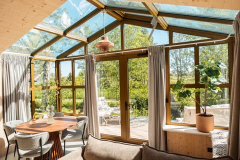 House | Dining