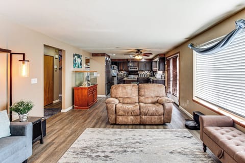 House (4 Bedrooms) | Interior