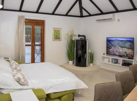 Villa (Three Bedroom Villa with Outdoor Pool) | 3 bedrooms, cribs/infant beds