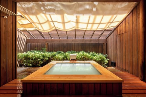 Superior Room with Hot Spring Open-Air Bath [Kumo], Non Smoking | Bathroom | Free toiletries, hair dryer, towels, shampoo