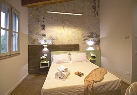 Double or Twin Room, Private Bathroom, Courtyard View | In-room safe, desk, blackout drapes, soundproofing