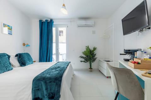 Deluxe Double Room | Frette Italian sheets, premium bedding, down comforters