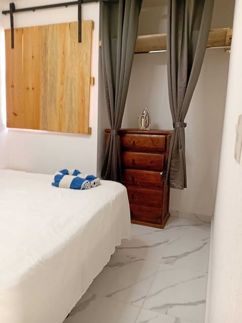 Apartment, 2 Bedrooms, Accessible, Smoking | 3 bedrooms
