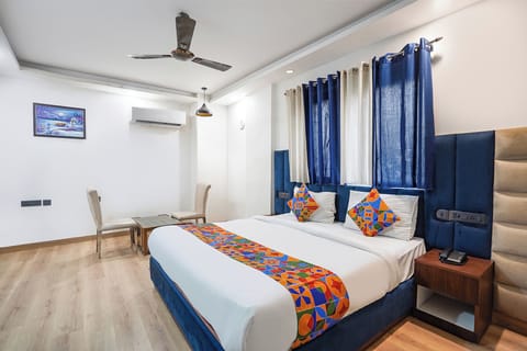 Deluxe Room | Egyptian cotton sheets, premium bedding, in-room safe, free WiFi