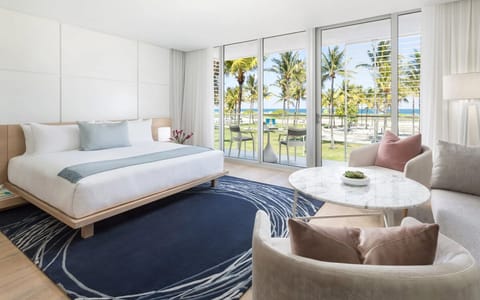 Ocean Front Signature Suite with Terrace | Premium bedding, pillowtop beds, minibar, in-room safe