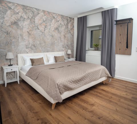 Premium Double Room | Free WiFi, bed sheets