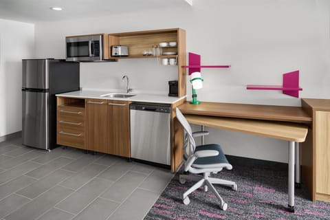 Iron/ironing board, free WiFi