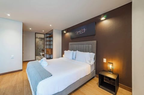 Apartment, 1 Queen Bed with Sofa bed, Balcony, City View (La Primera 314) | 1 bedroom, individually decorated, individually furnished, bed sheets