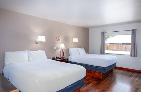 Standard Room, 2 Queen Beds, Non Smoking, Mountain View | Premium bedding, desk, blackout drapes, soundproofing