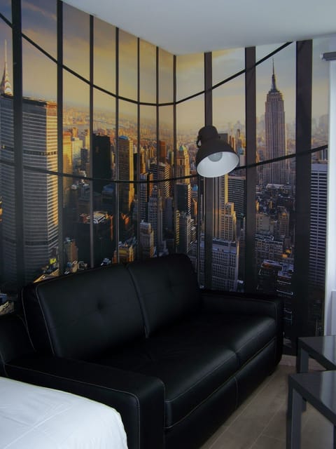 Apartment, 1 Bedroom | Premium bedding, desk, iron/ironing board, free WiFi