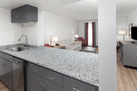 Room, 1 Bedroom, Non Smoking (1 King Bed with SofaBed) | In-room safe, desk, blackout drapes, soundproofing