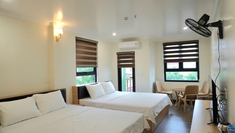 Superior Quadruple Room, Balcony | Soundproofing, free WiFi