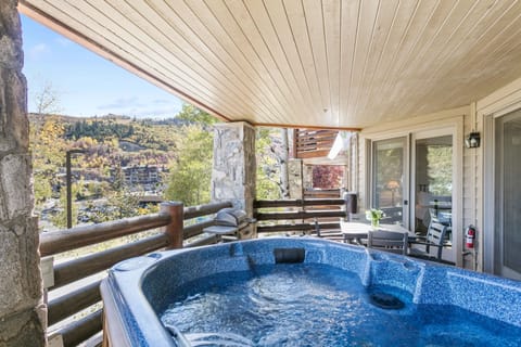 Condo, 2 Bedrooms | Outdoor spa tub