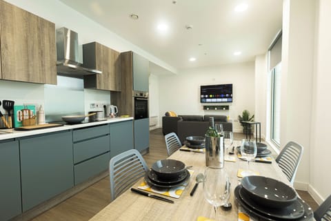 Single Room, Non Smoking | Shared kitchen