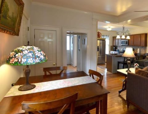 Room | Individually decorated, desk, iron/ironing board, bed sheets