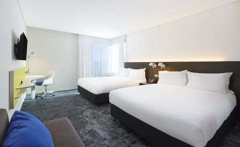 Premium bedding, in-room safe, desk, laptop workspace