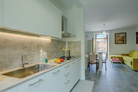 Family Apartment, Multiple Bedrooms, 2 Bathrooms (Boutique Terrace Apartment In The) | Private kitchen | Fridge, microwave, oven, stovetop