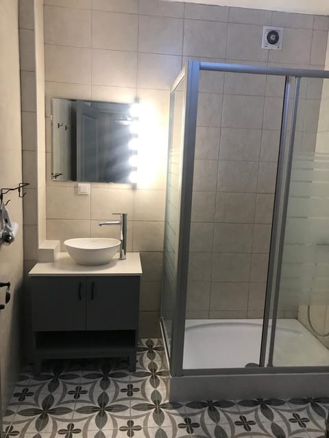 Comfort Double Room, Balcony, Garden View | Soundproofing