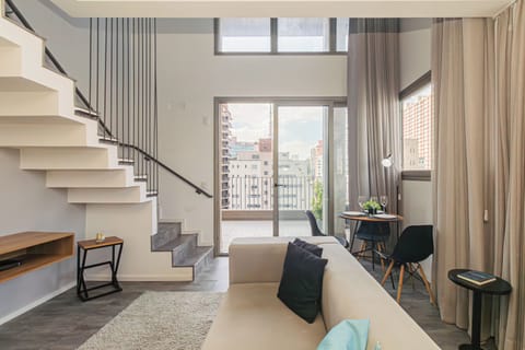 Apartment | Living area | Flat-screen TV