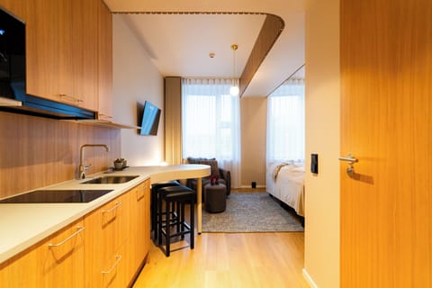 Double Room, City View | Private kitchen | Electric kettle