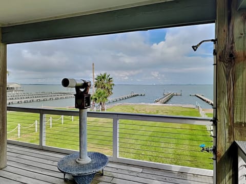 House (4 Bedrooms) | Front of property