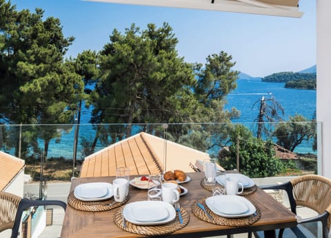 Deluxe Duplex, Sea View | Terrace/patio