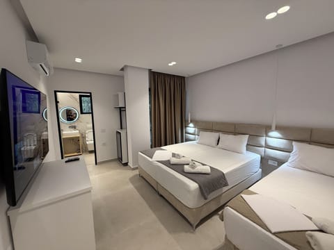 Premium Triple Room, Balcony, Mountain View | Free WiFi