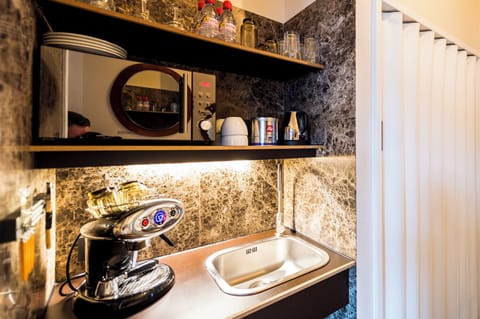 Shared kitchen facilities