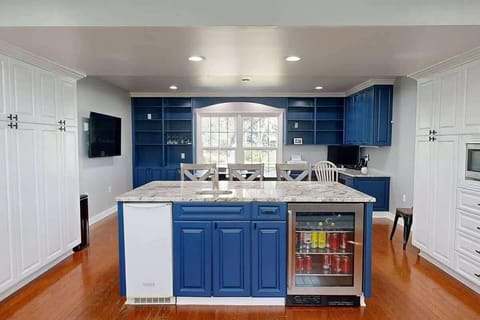 House, Multiple Beds, Pool Access, Pool View (Events Welcome!) | Private kitchen | Coffee/tea maker