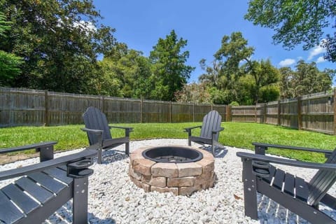 House, Multiple Beds, Kitchen, Garden View (37329 Magnolia Ave) | View from room