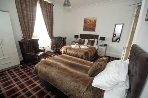 Deluxe Triple Room, Garden View | Free WiFi