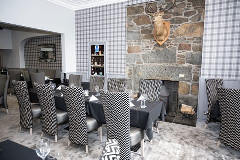 Breakfast and dinner served, British cuisine