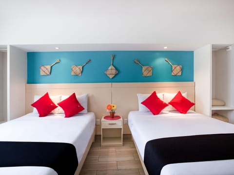 Standard Triple Room, Multiple Beds | Iron/ironing board, free WiFi, bed sheets