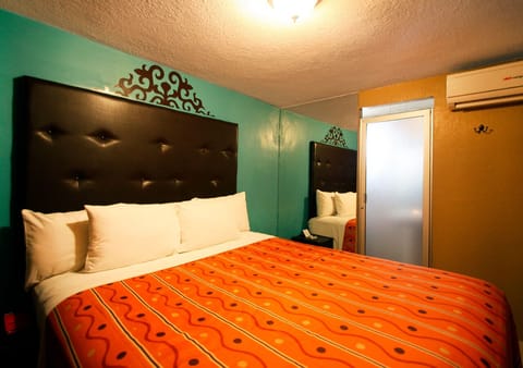 Double Room | Soundproofing, free WiFi, bed sheets