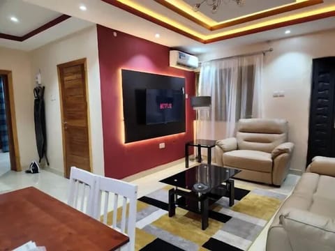 Family Apartment, Balcony, City View | Living area