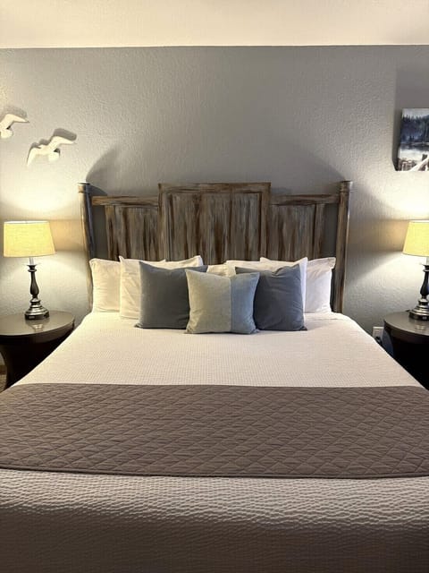 Family Room, 2 Bedrooms, Kitchenette | In-room safe, iron/ironing board, free WiFi, bed sheets