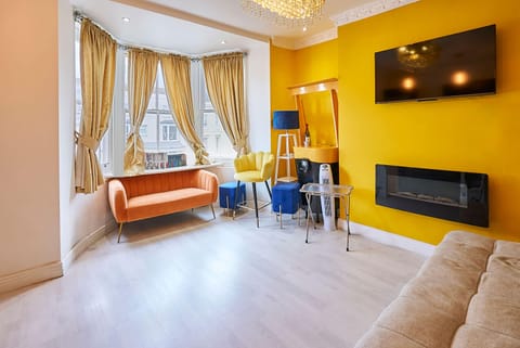 House | 1 bedroom