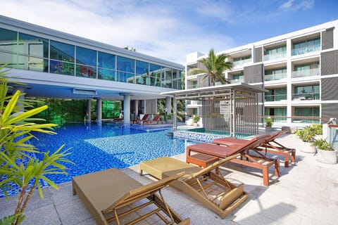 Outdoor pool