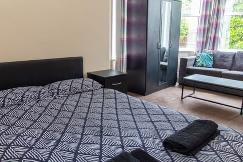 Double Room | Free WiFi