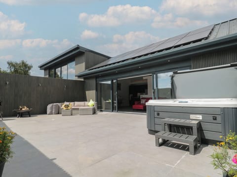 Cottage | Terrace/patio