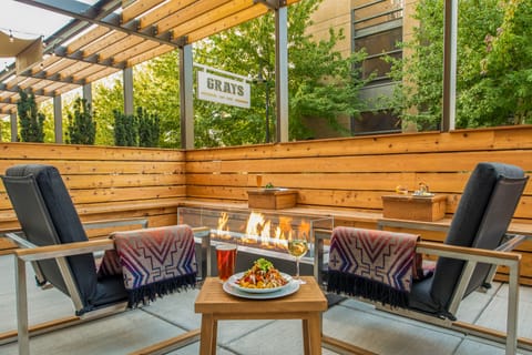 Indoor pool, open 6:00 AM to 10:00 PM, sun loungers