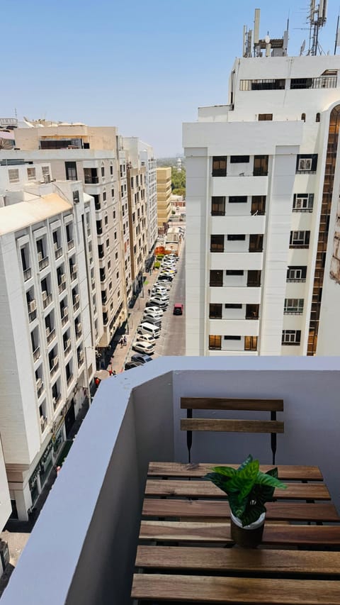 Superior Single Room, City View | Desk, laptop workspace, soundproofing, iron/ironing board