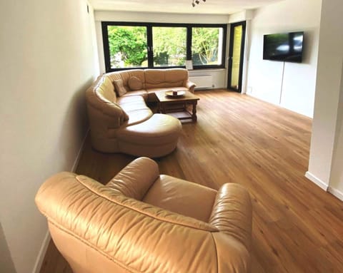 Apartment | Living room