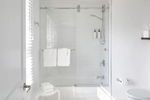 Double Room, Garden View | In-room safe, free WiFi